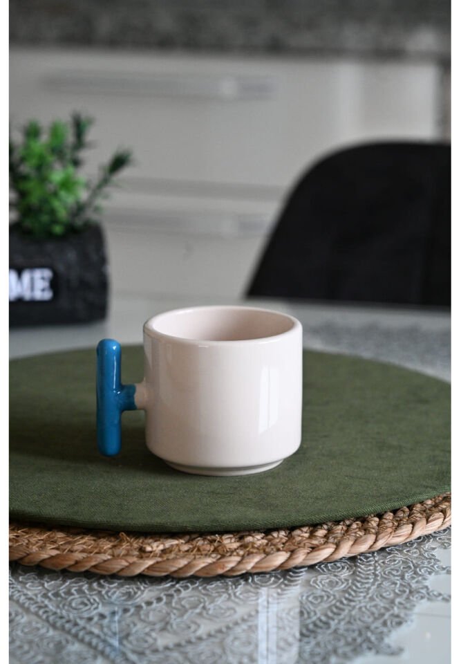 Kişiselleştirilebilir Modern Renkli T-Kulp Tasarım Kupa Serisi