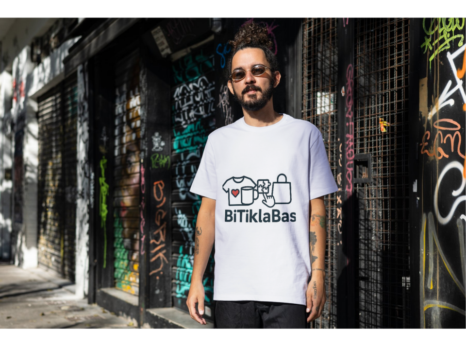 Kişiye Özel Tasarım Polyester-Pamuk Tişörtler | Uzun Ömürlü Baskı