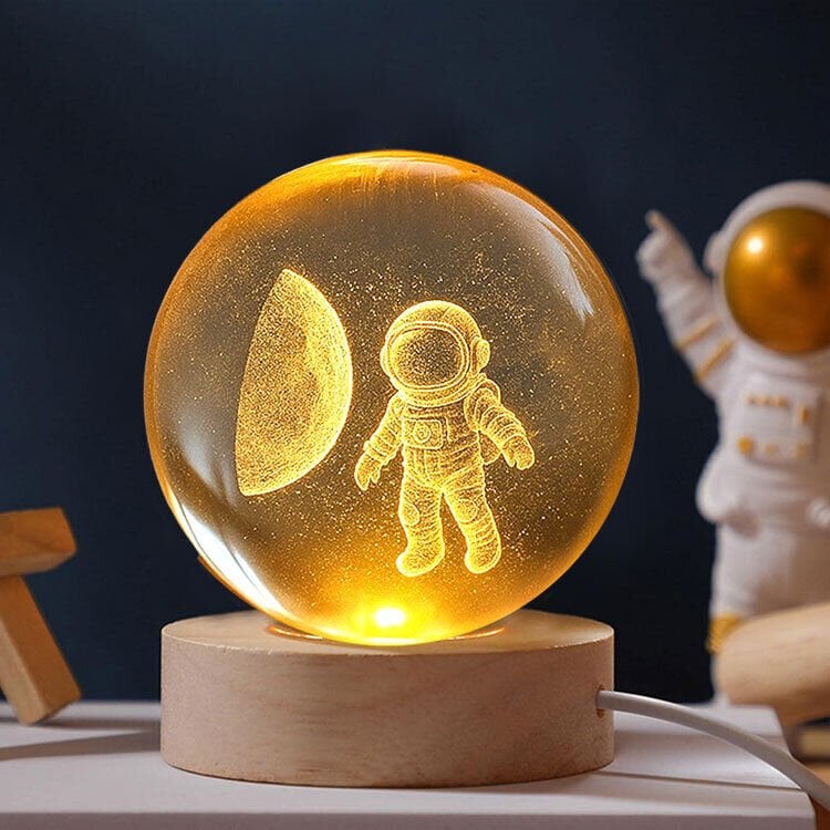 3D Uzay Işıklı Astronot Kristal Cam Küre