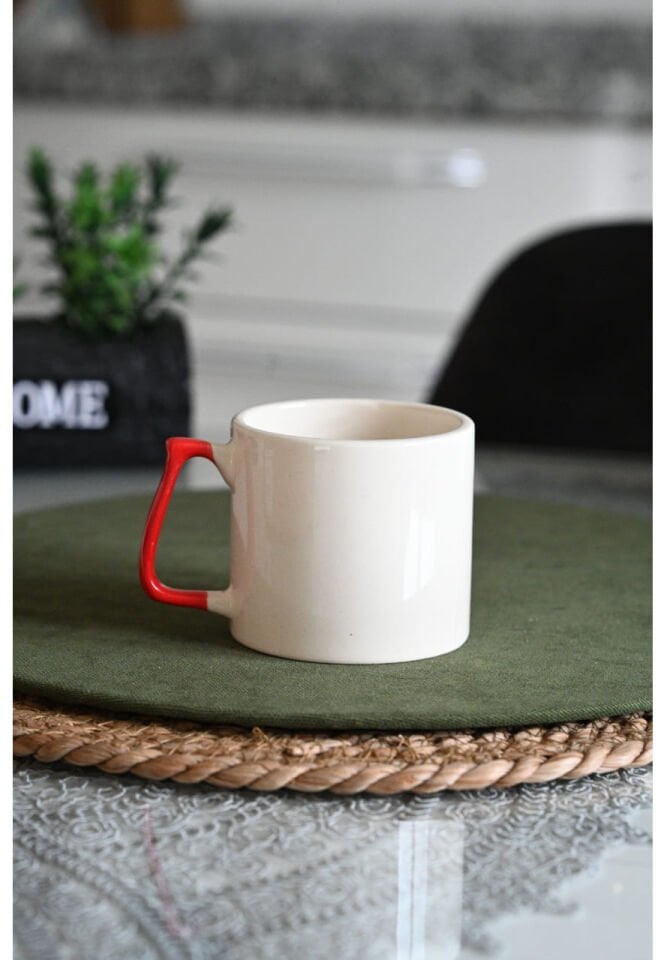 Kişiselleştirilebilir Lüks Kırmızı Kulp Tasarım Kupa