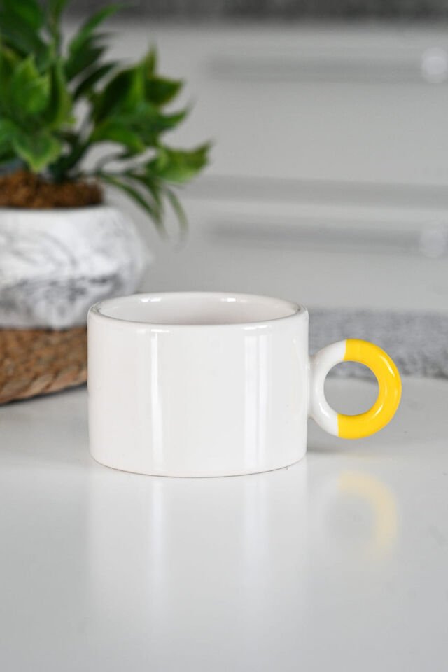 Minimalist  Tasarım Nescafe Fincanı SARI