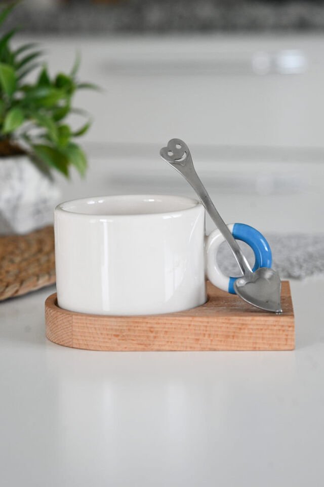 Kişiselleştirilebilir Ahşap Altlıklı Lüks Nescafe Fincanı MAVİ