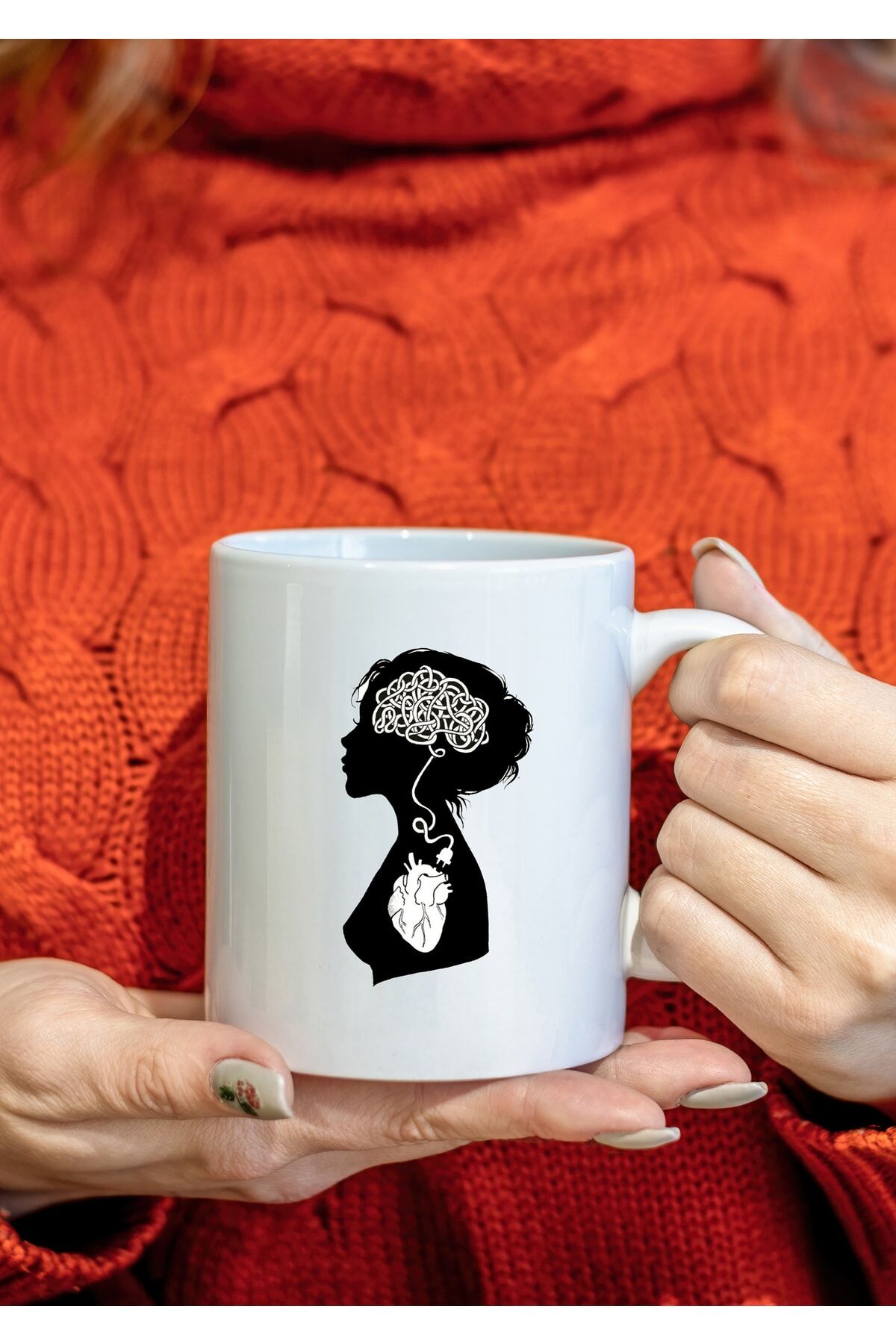 Aklın Kalbine Bağlı Kupa