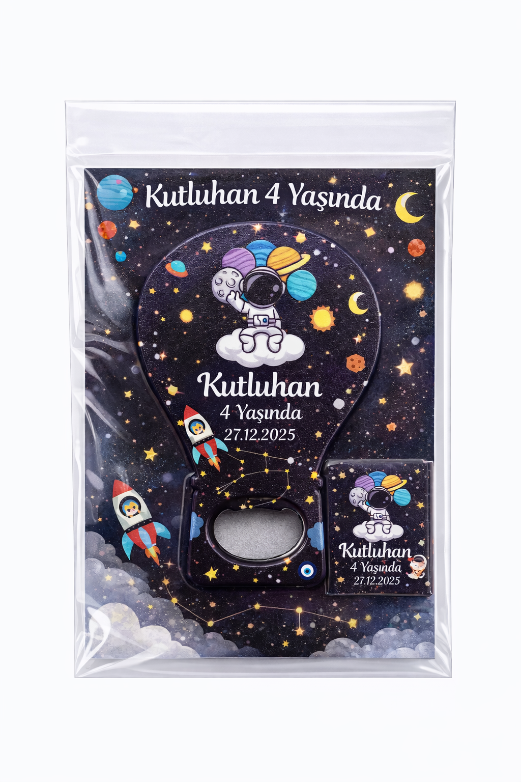Uzay Temalı Kişiye Özel Balon Magnet Açacak – Kartlı Jelatinli Doğum Günü Hatırası