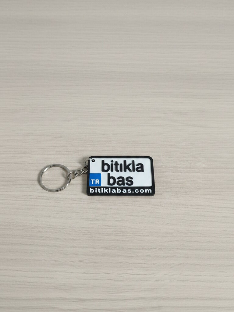 Kişiye Özel 3D Plaka Anahtarlık – Kabartmalı Tasarım