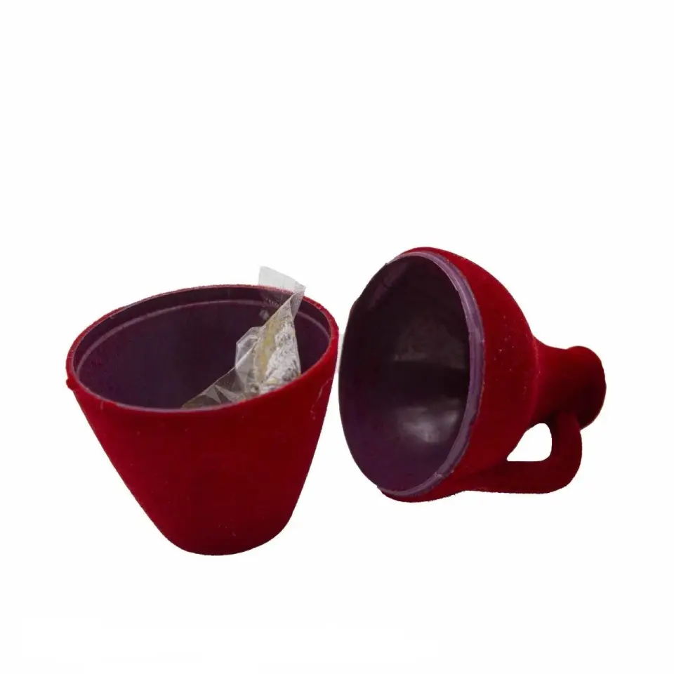 Kişiye Özel Kadife Kına Gecesi Hatırası – İsimli & Tarihli Pleksi Etiketli Hediyelik